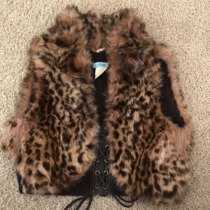 Cropped Leopard Fur Marciano Vest